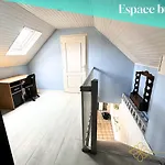 Ensemble De 2 Logements, 2 Cuisines, 4 Chambres, 2 Salles De Bain