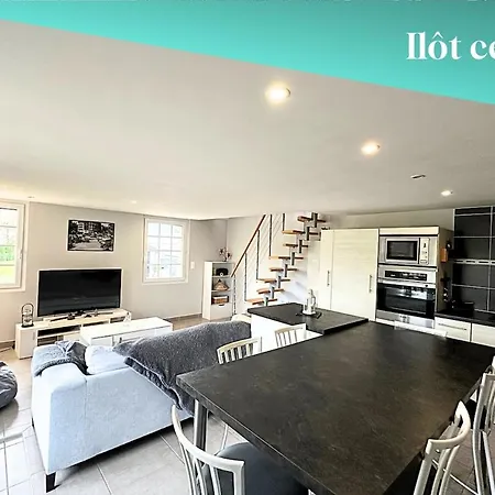 Ensemble De 2 Logements, 2 Cuisines, 4 Chambres, 2 Salles De Bain 度假居 *