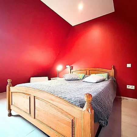 Ensemble De 2 Logements, 2 Cuisines, 4 Chambres, 2 Salles De Bain * Ogeu-les-Bains